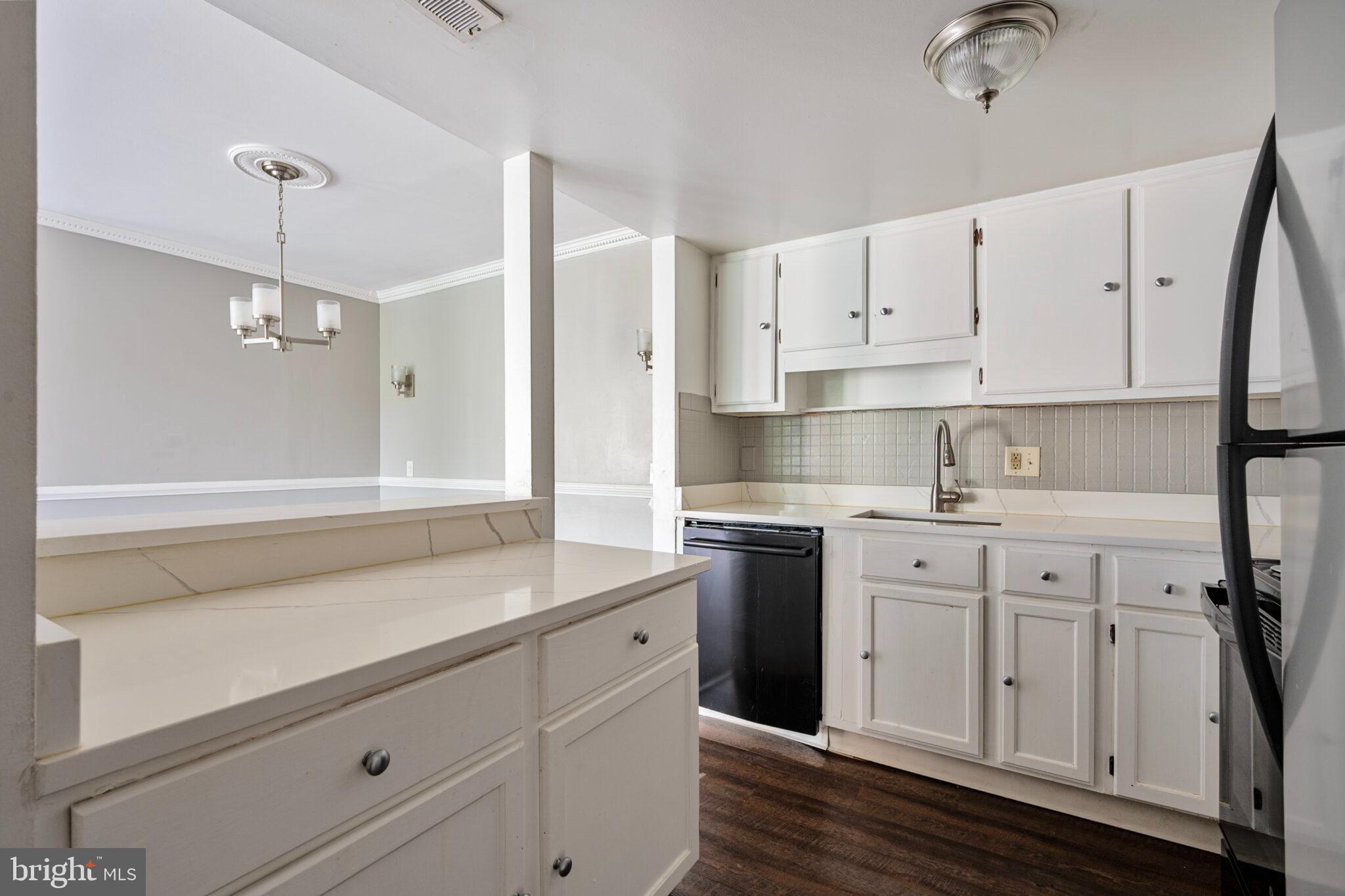 10129 PRINCE PLACE 404-12A