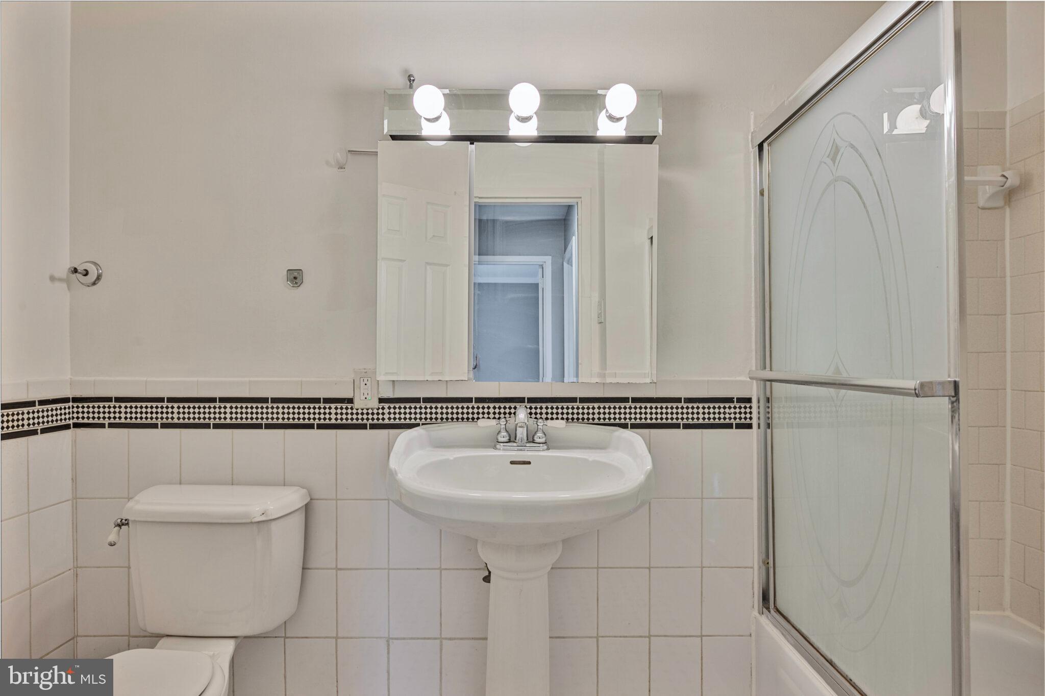 10129 PRINCE PLACE 404-12A