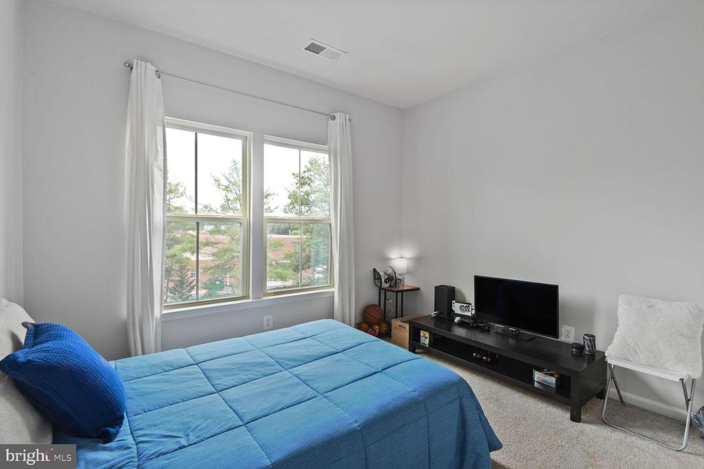 10022 AEROSPACE ROAD