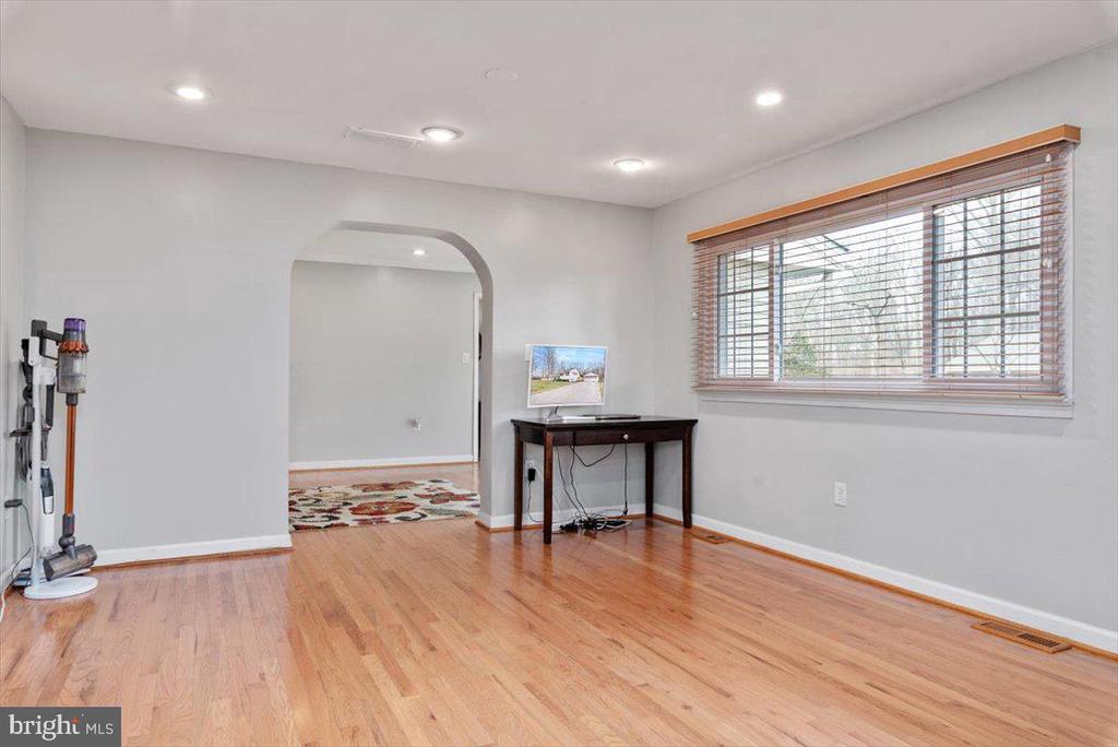 14220 BRANDYWINE HEIGHTS ROAD