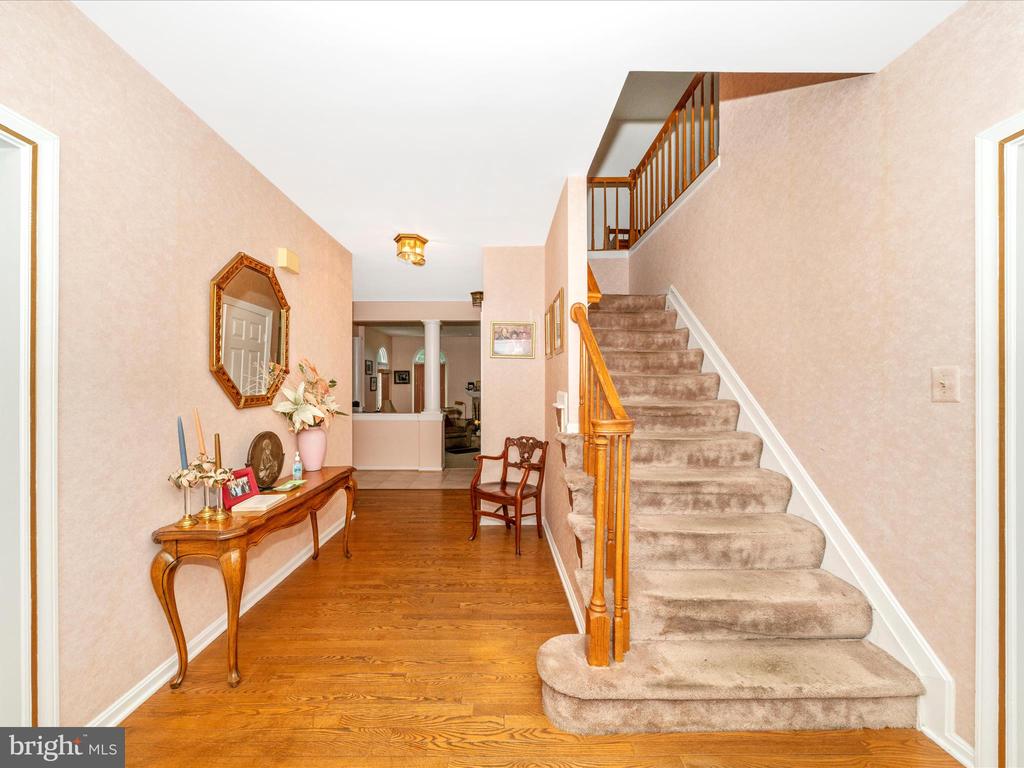 5604 BIDEFORD COURT