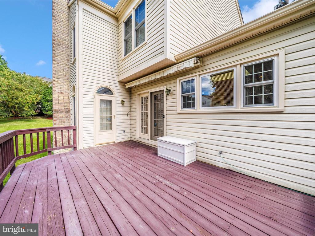 5604 BIDEFORD COURT