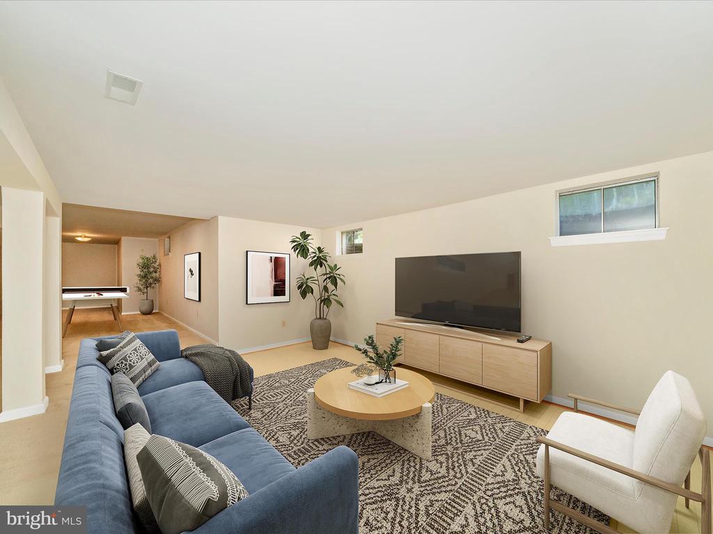 5604 BIDEFORD COURT