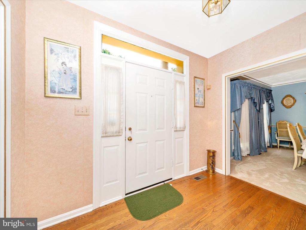 5604 BIDEFORD COURT