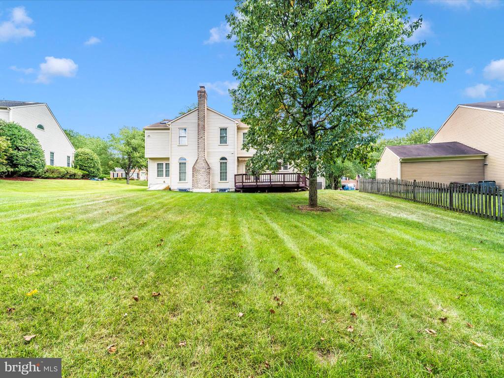 5604 BIDEFORD COURT