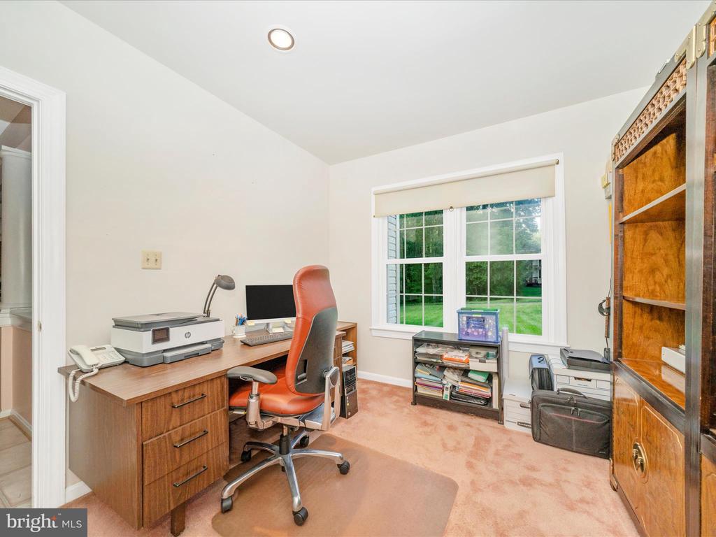 5604 BIDEFORD COURT