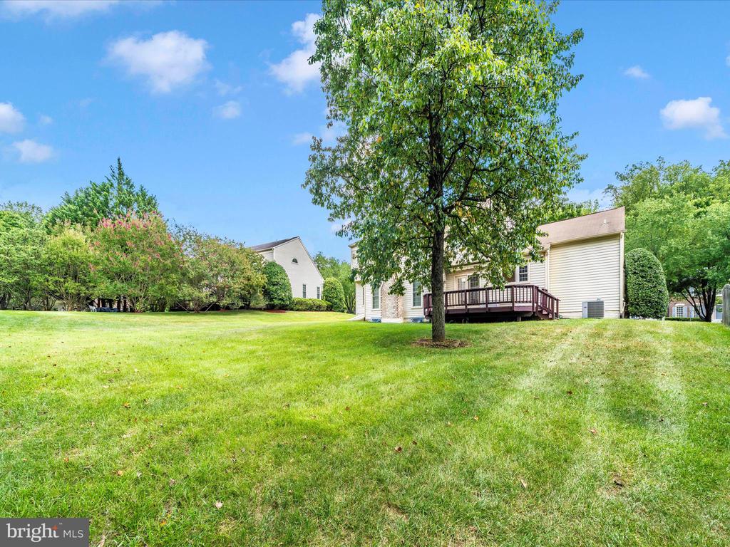 5604 BIDEFORD COURT