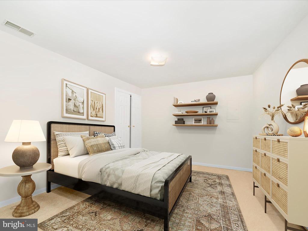 5604 BIDEFORD COURT