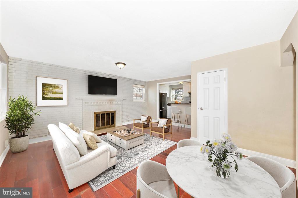 8109 RIGGS ROAD
