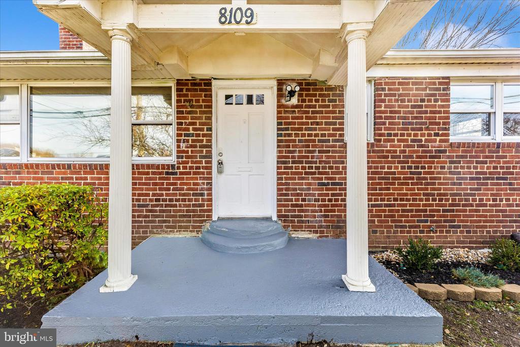 8109 RIGGS ROAD