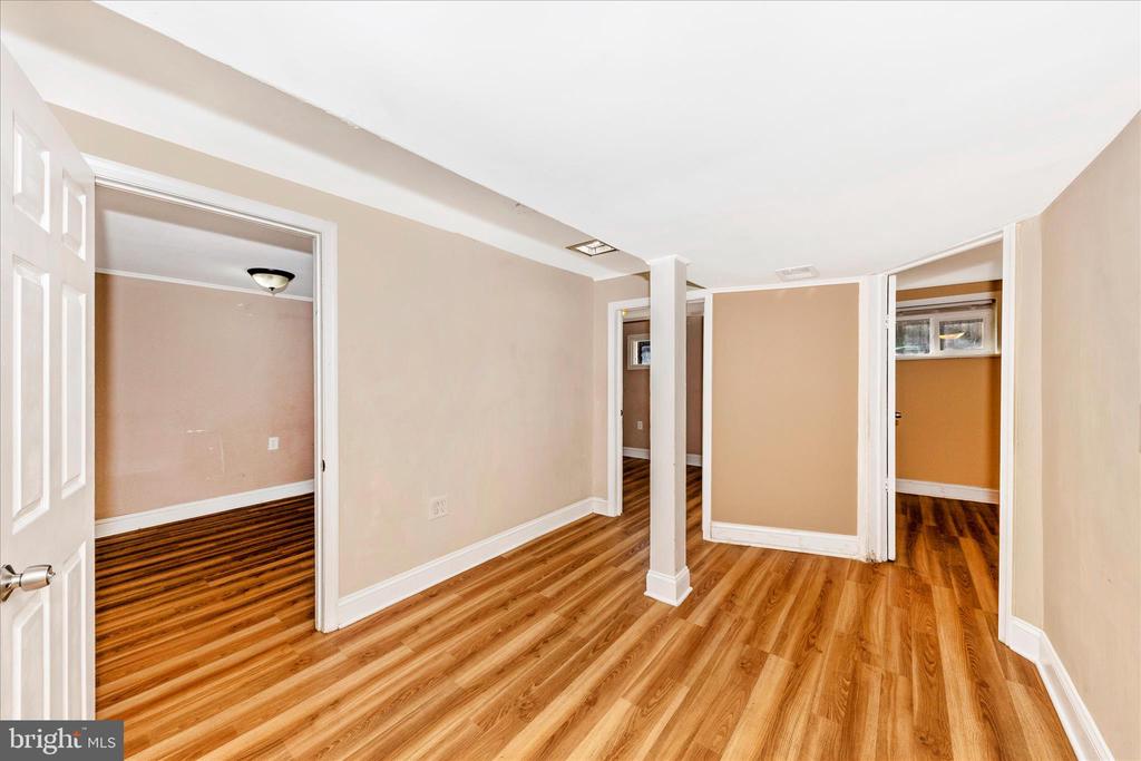 8109 RIGGS ROAD