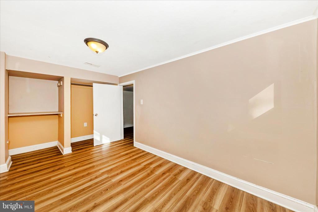 8109 RIGGS ROAD