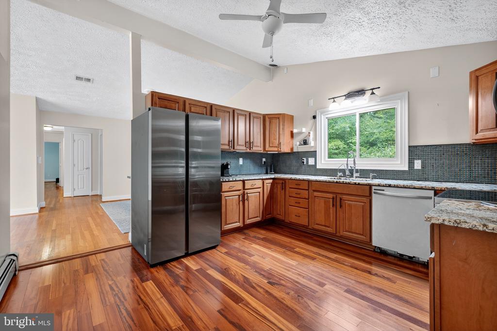 14300 MEDWICK COURT