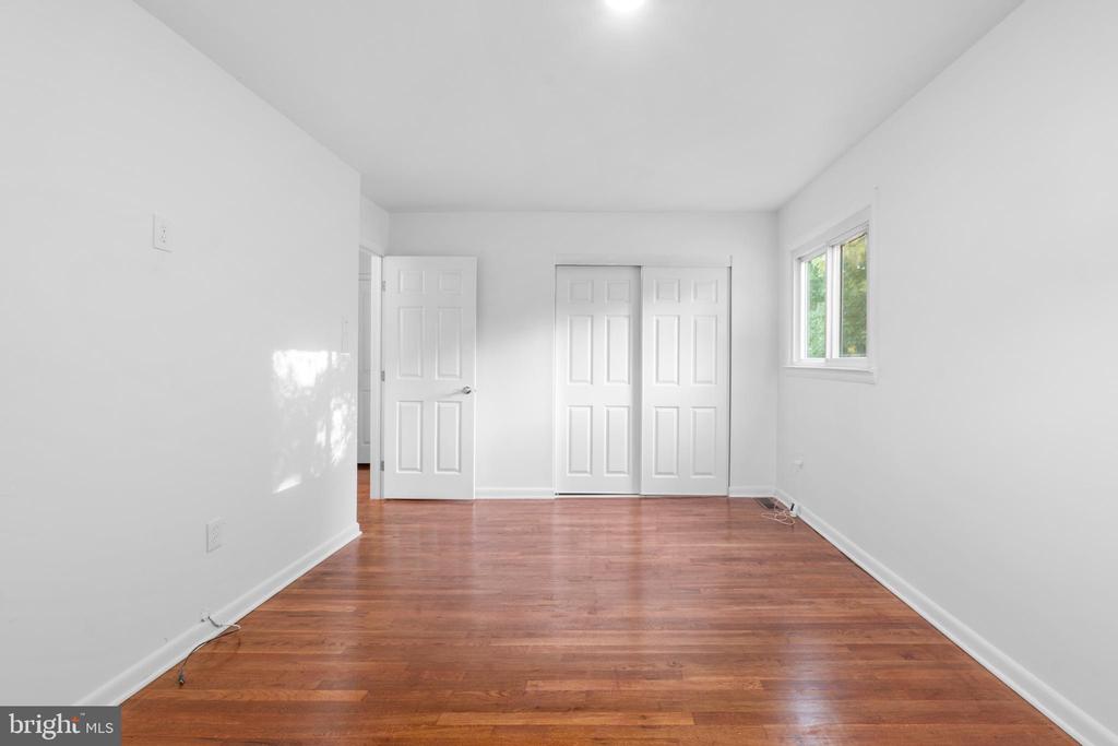 8501 CARROLLTON PARKWAY