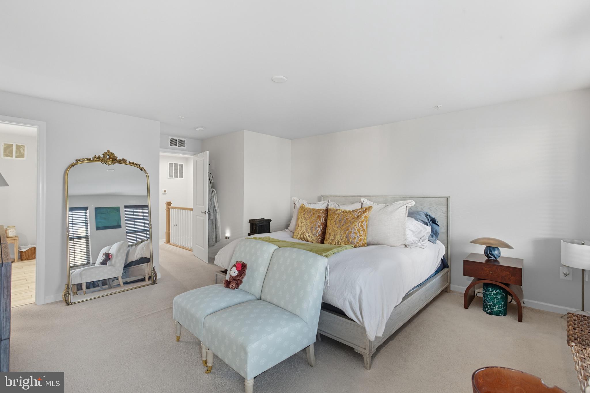 10412 JOHN GLENN STREET