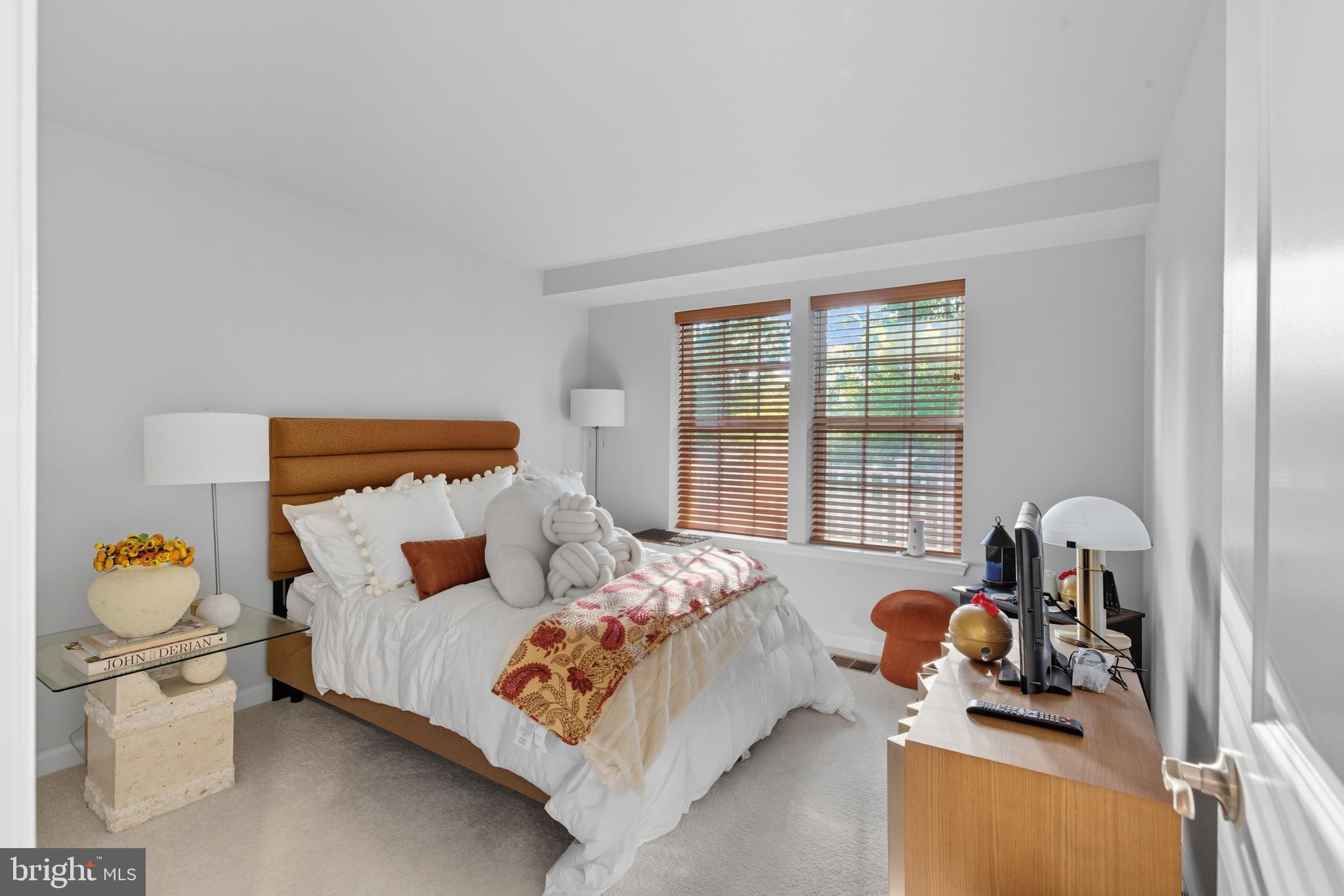 10412 JOHN GLENN STREET