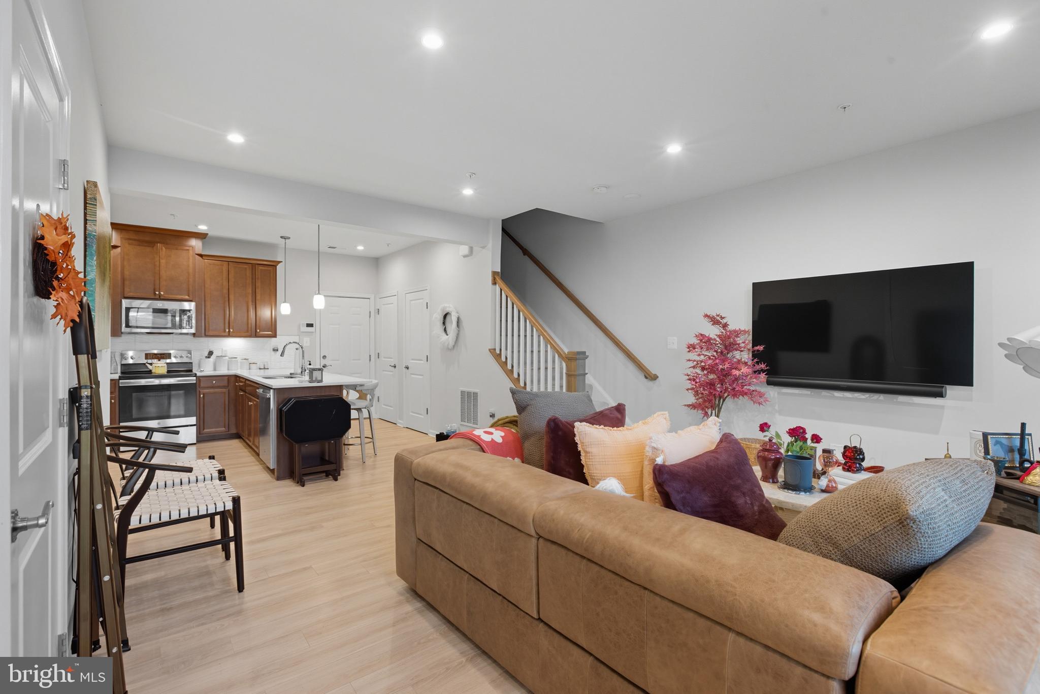 10412 JOHN GLENN STREET