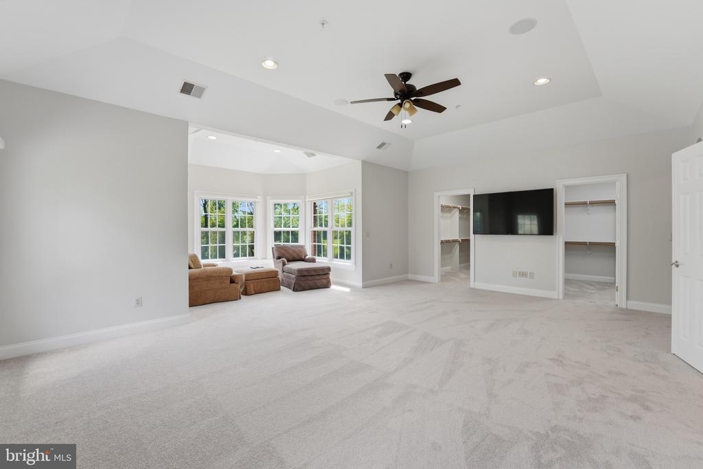 12705 LONGWATER DRIVE
