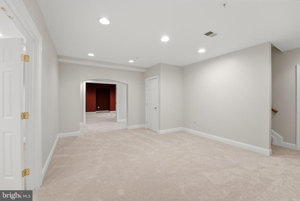 12705 LONGWATER DRIVE