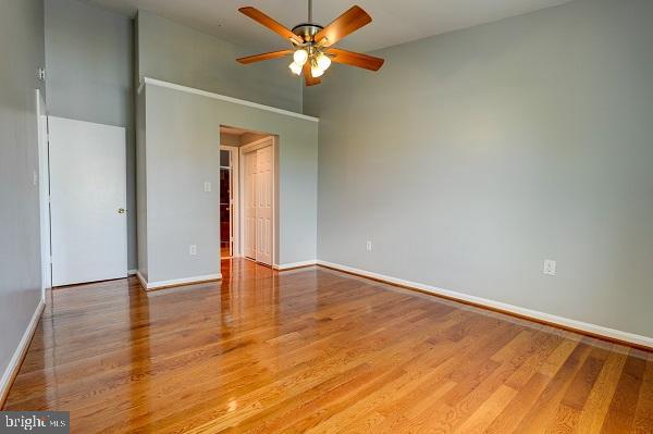 7906 BAYSHORE DRIVE 32