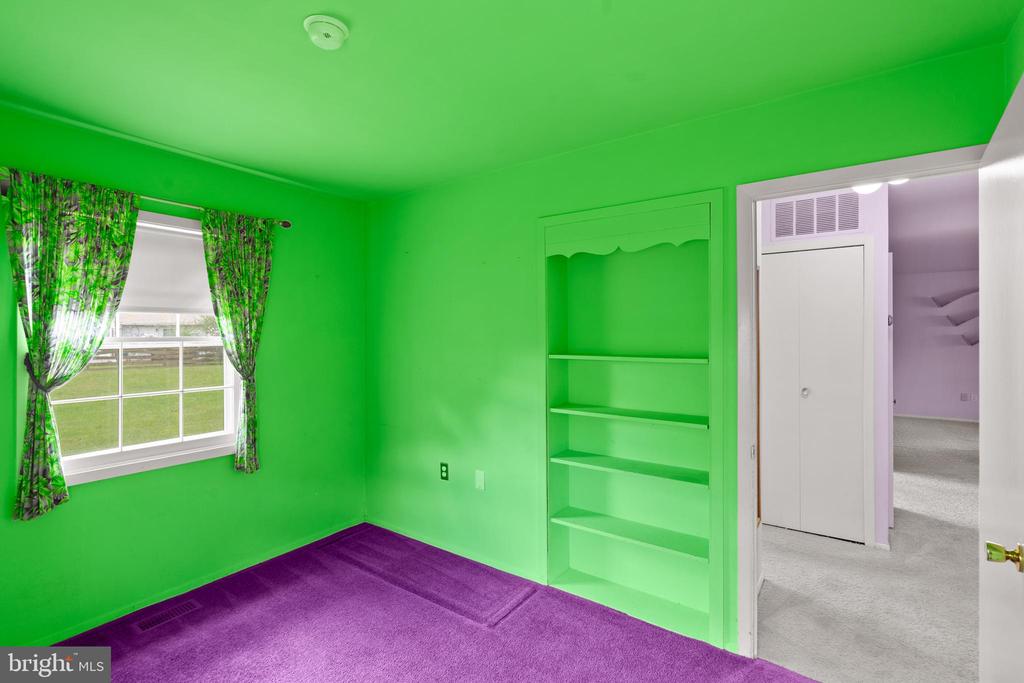12209 WYNMORE LANE