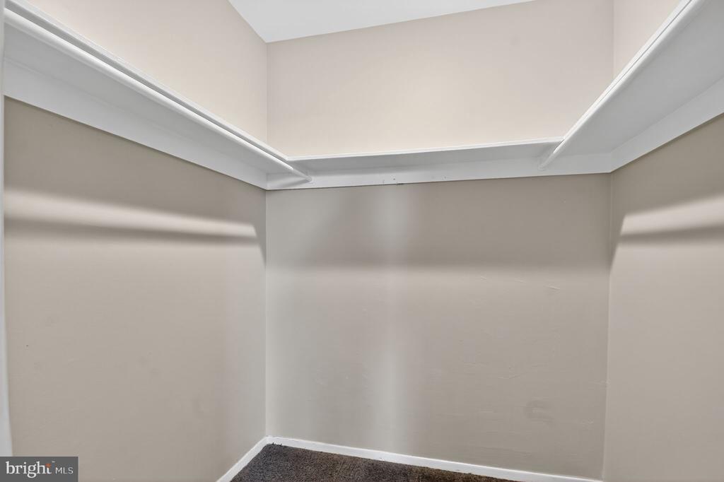 7957 RIGGS ROAD 7