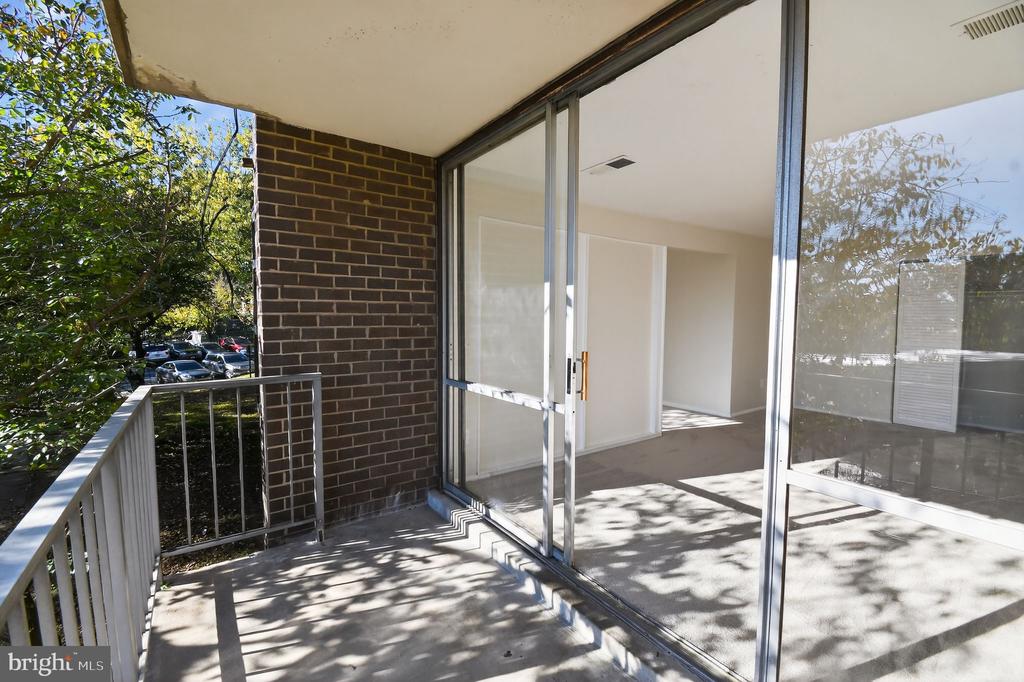 7957 RIGGS ROAD 7