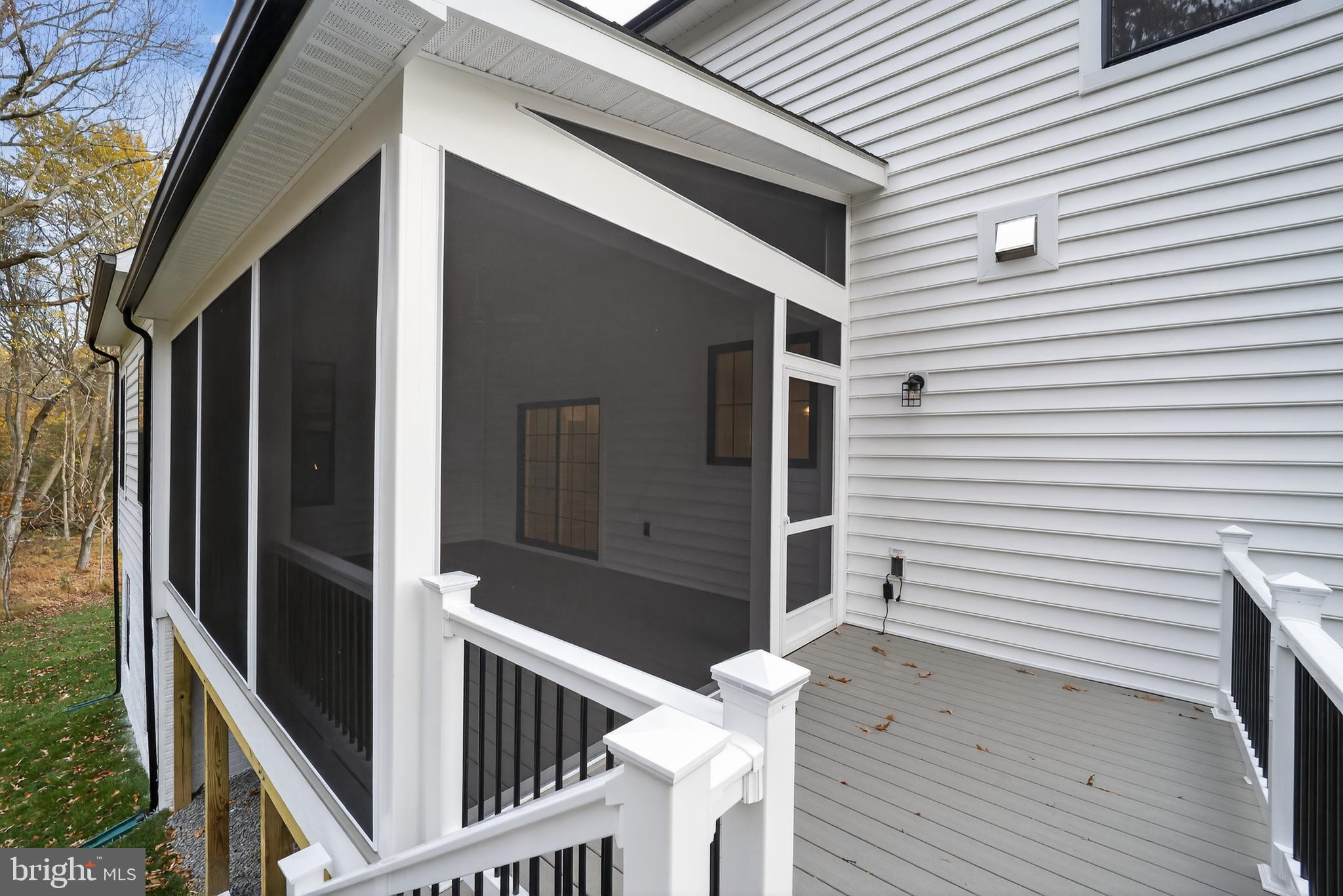 ELIANA COURT - PATUXENT MODEL