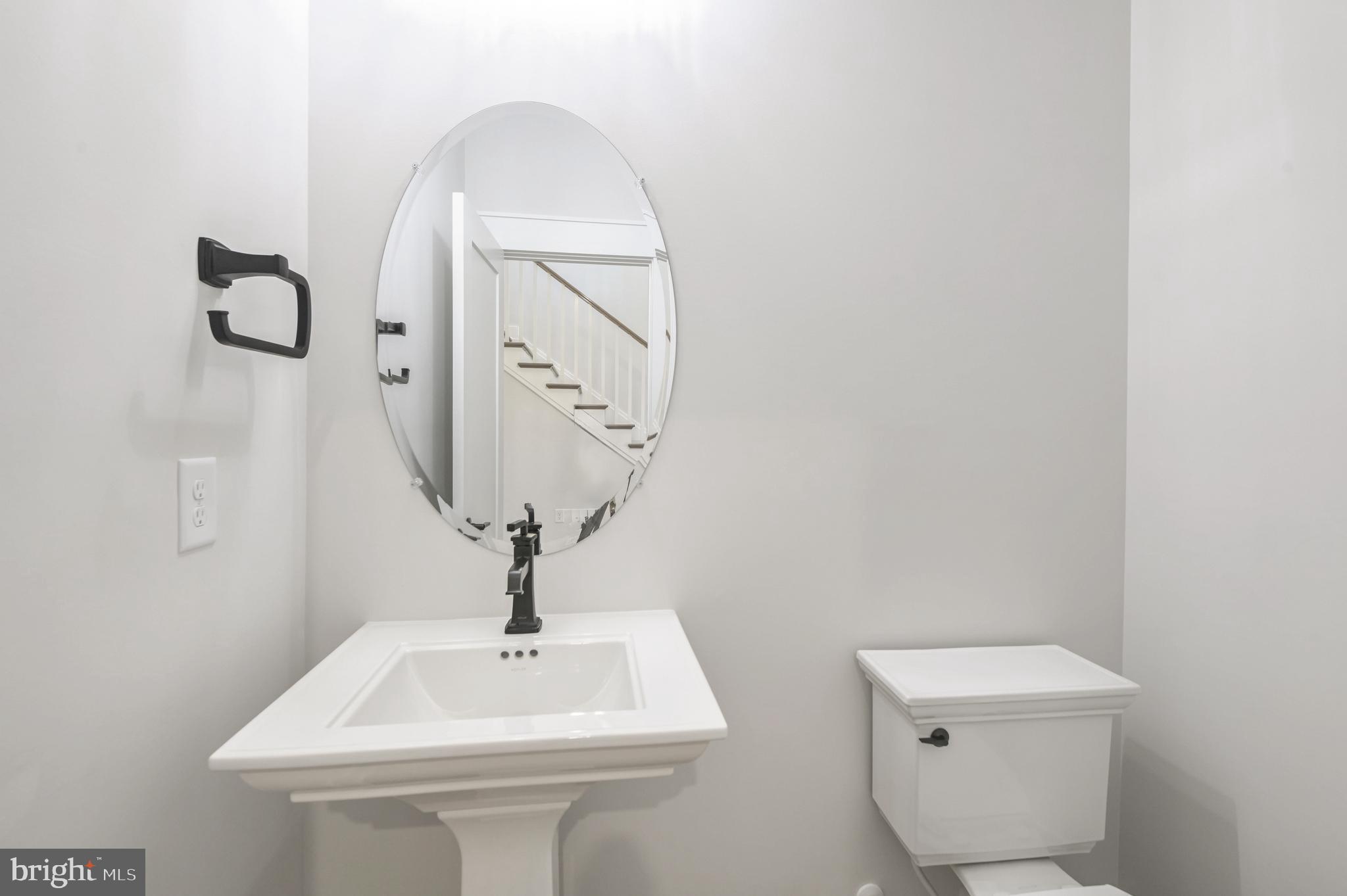 ELIANA COURT - CHESAPEAKE MODEL