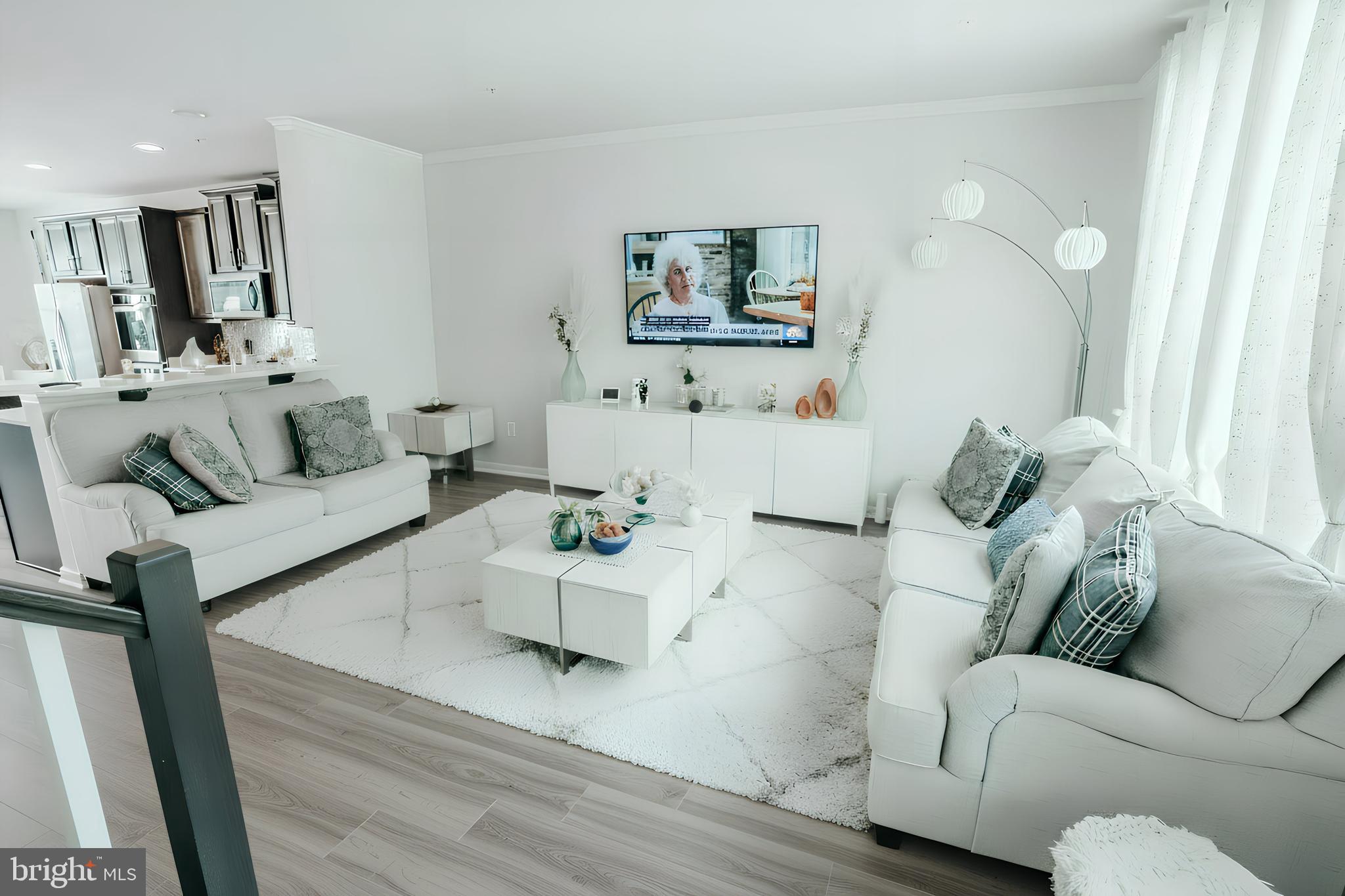 4939 VISTA GLEN LANE