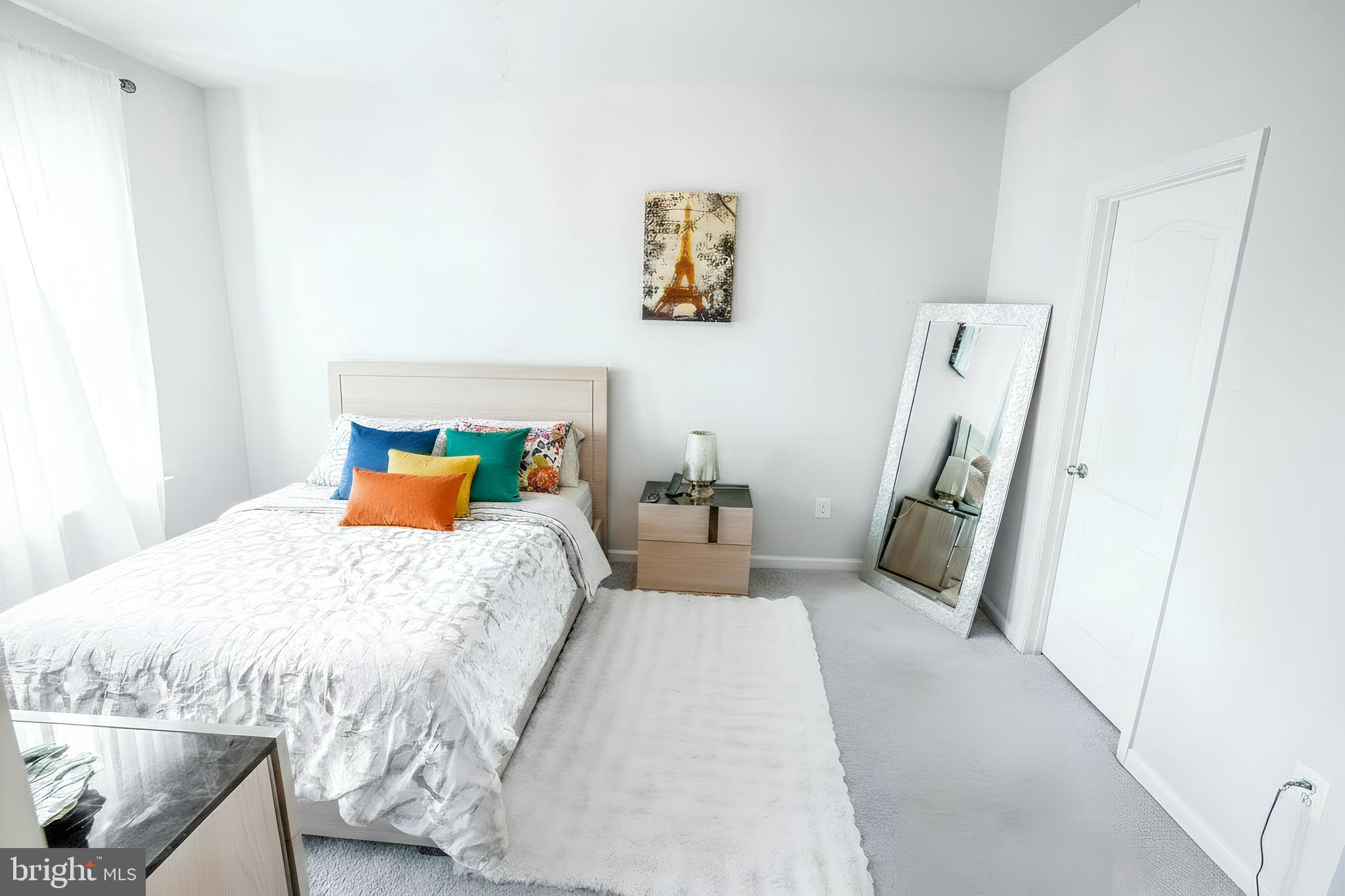 4939 VISTA GLEN LANE