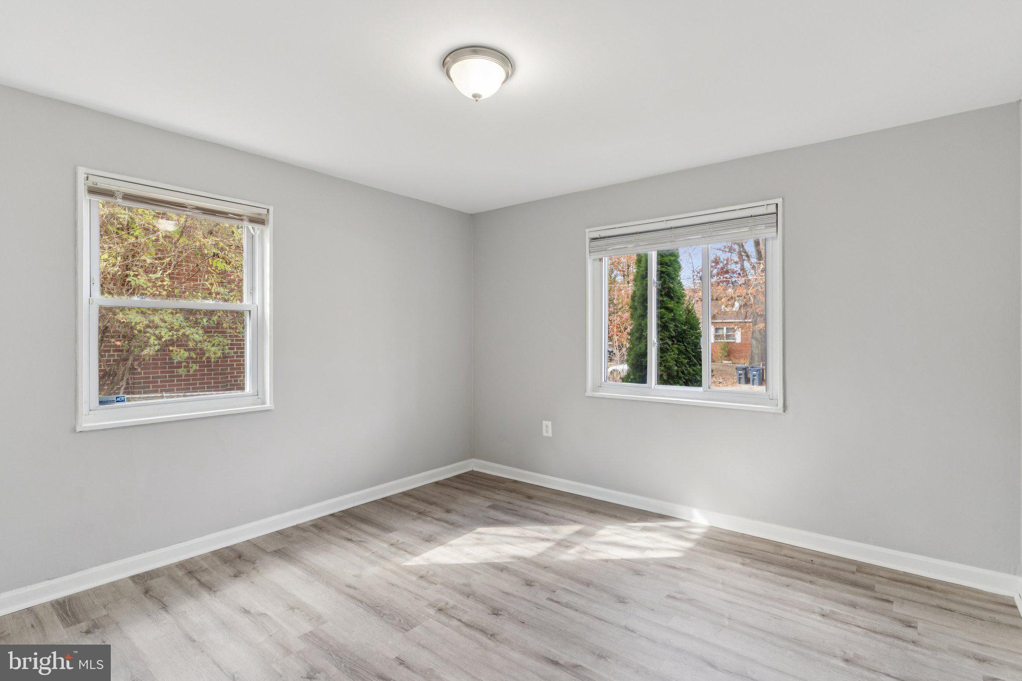 3524 PINEVALE AVENUE