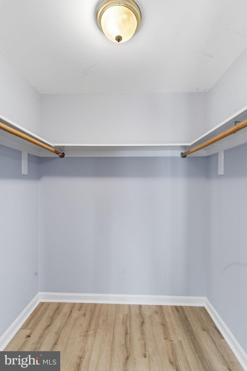 3524 PINEVALE AVENUE