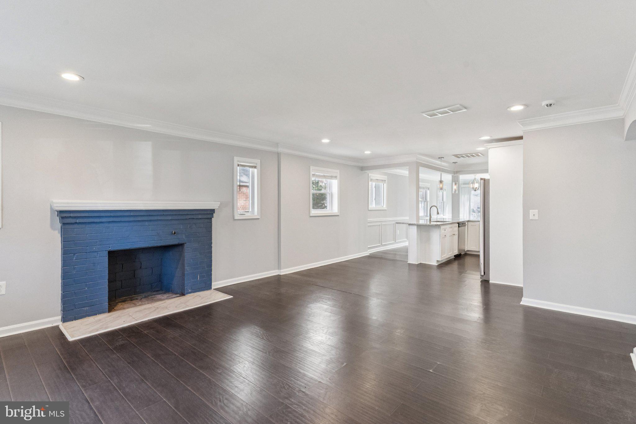 3524 PINEVALE AVENUE