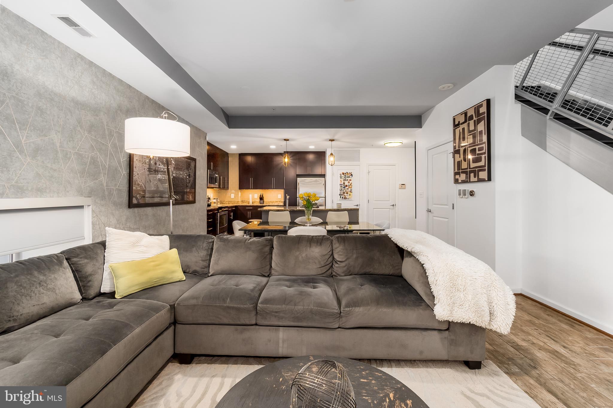 6500 AMERICA BOULEVARD 204