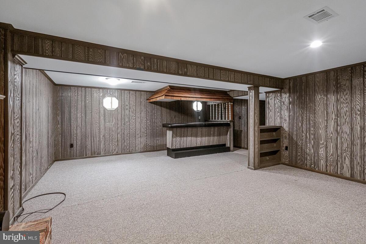 6912 EILERSON STREET