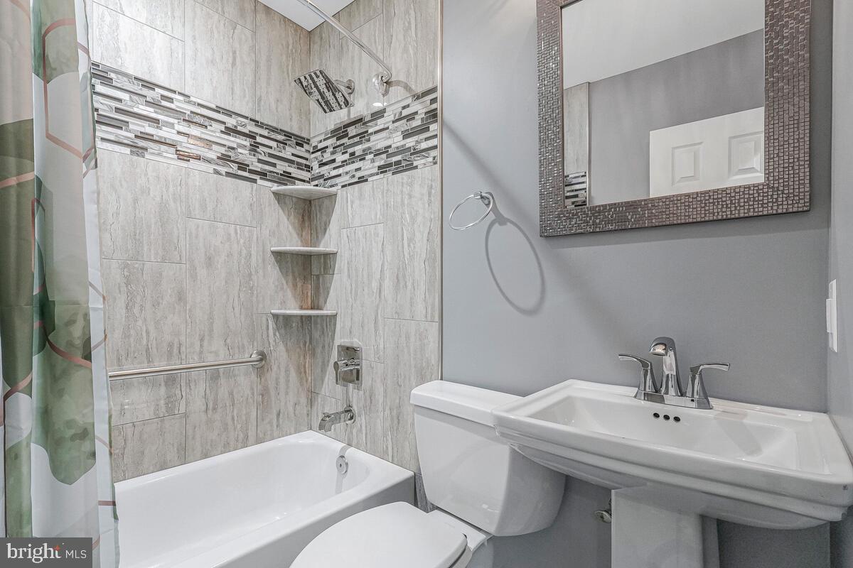 6912 EILERSON STREET