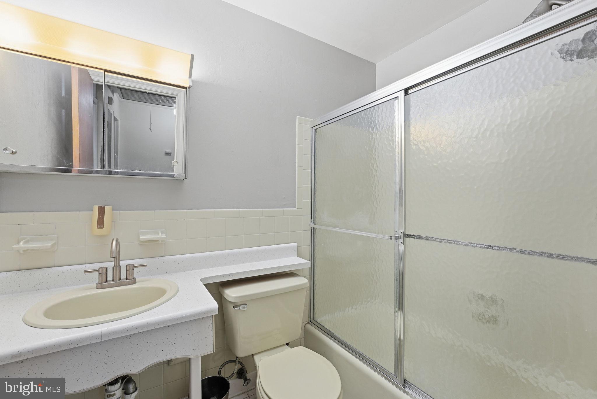 12204 CHESTERTON DRIVE