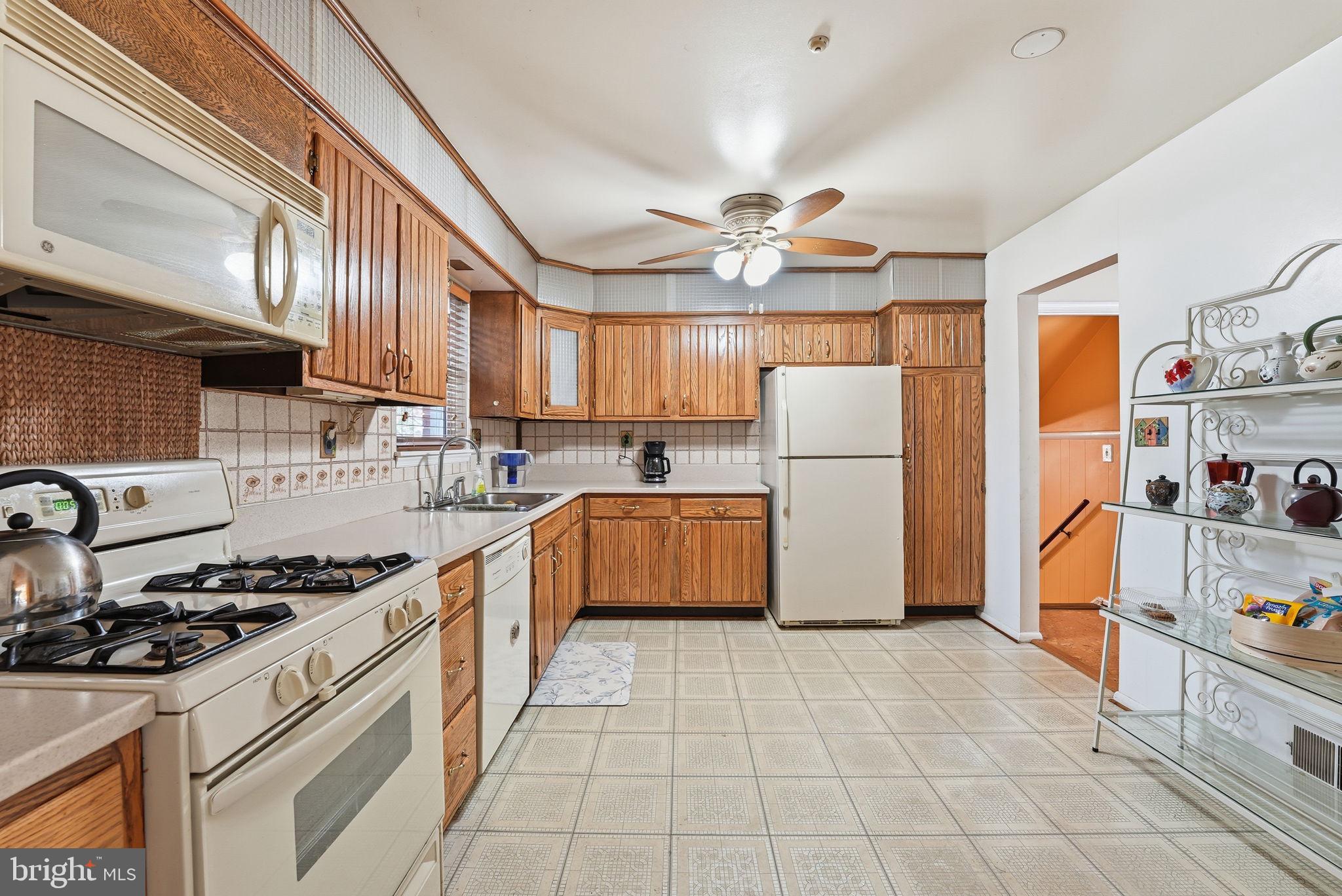 12204 CHESTERTON DRIVE