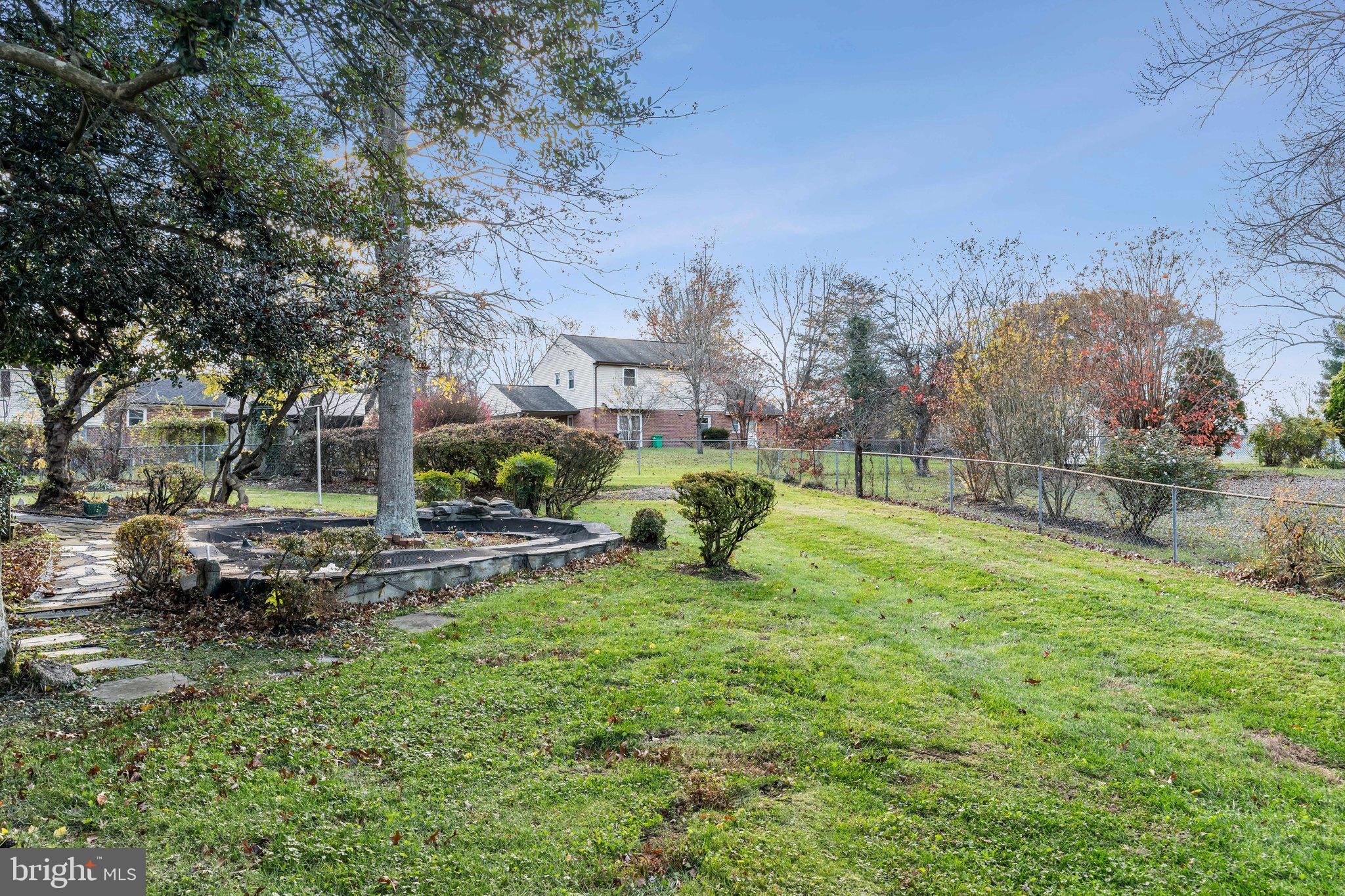 12204 CHESTERTON DRIVE