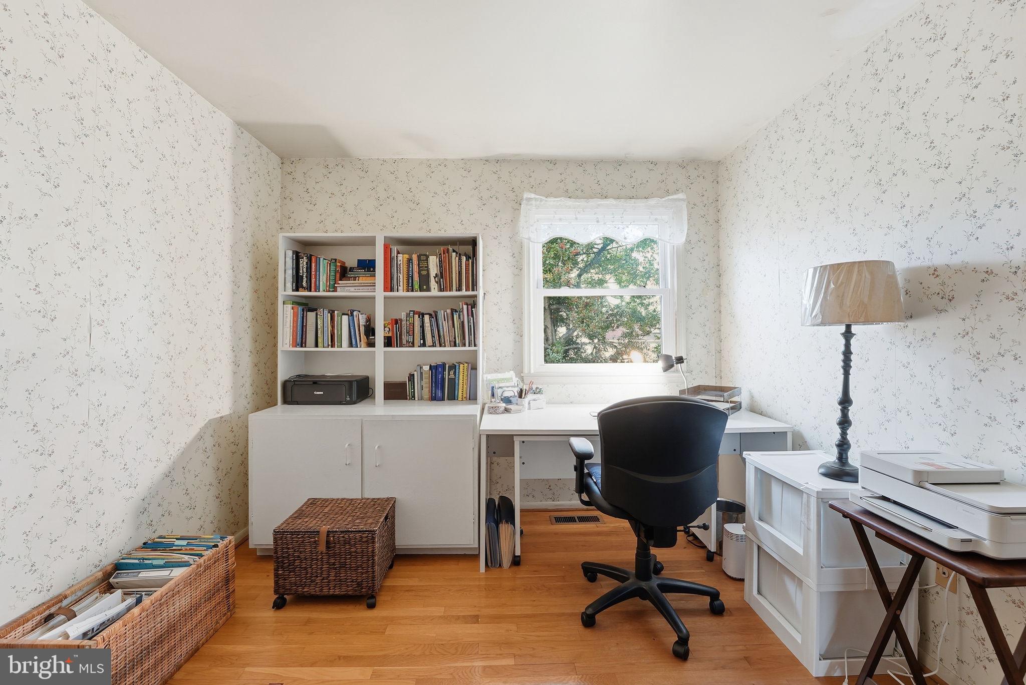 12204 CHESTERTON DRIVE