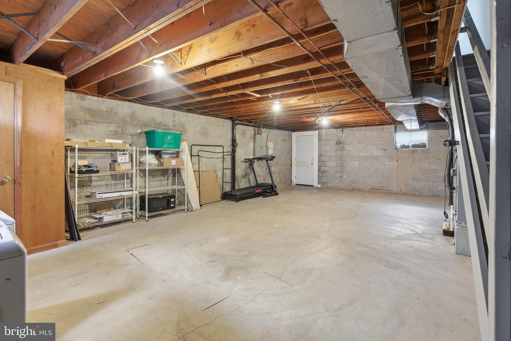 505 MONTGOMERY STREET A