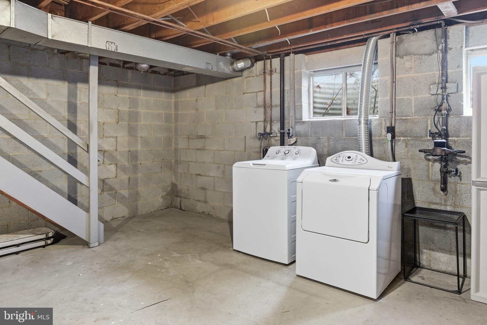 505 MONTGOMERY STREET A