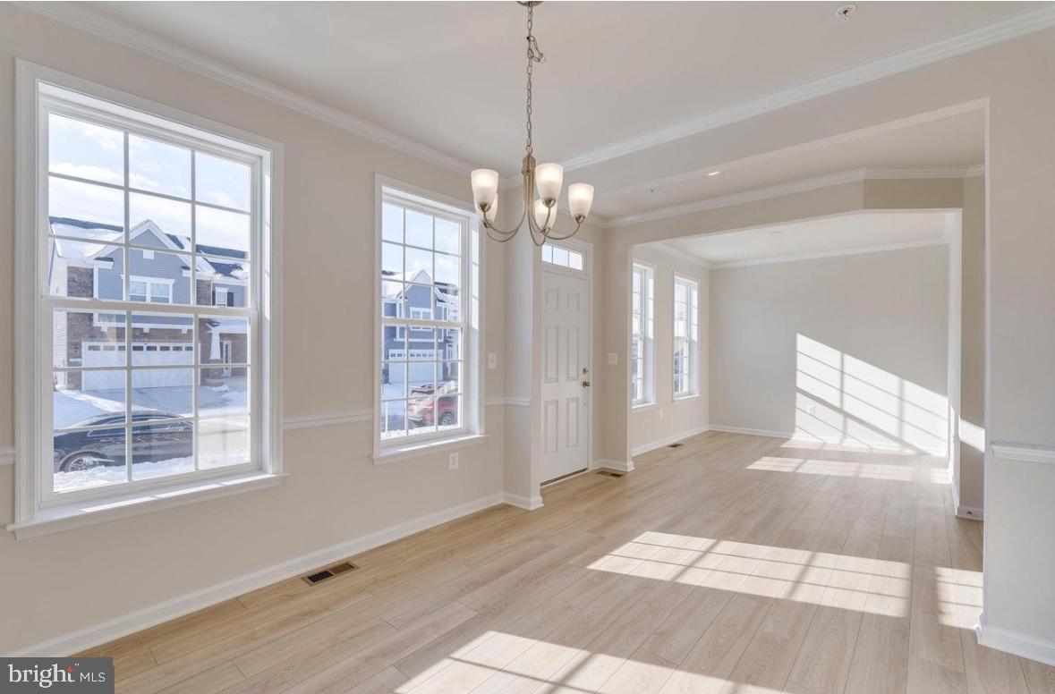 10810 MERIDIAN HILL WAY