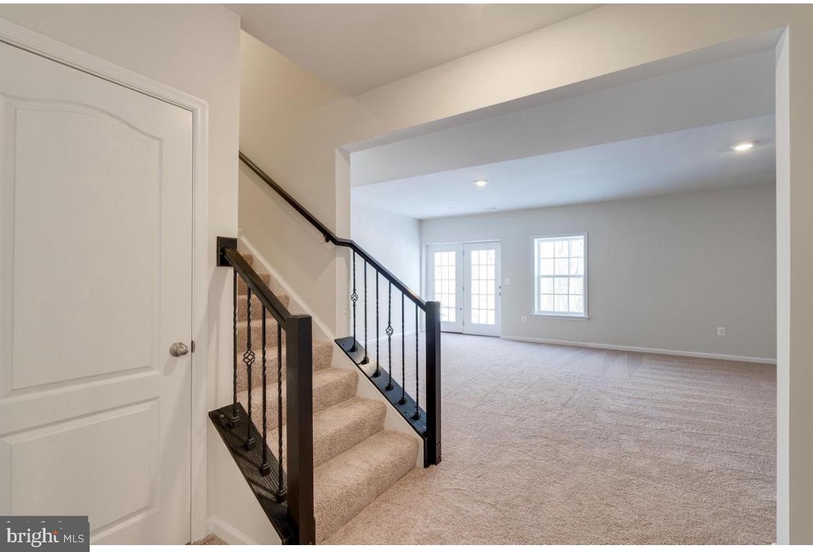 10810 MERIDIAN HILL WAY