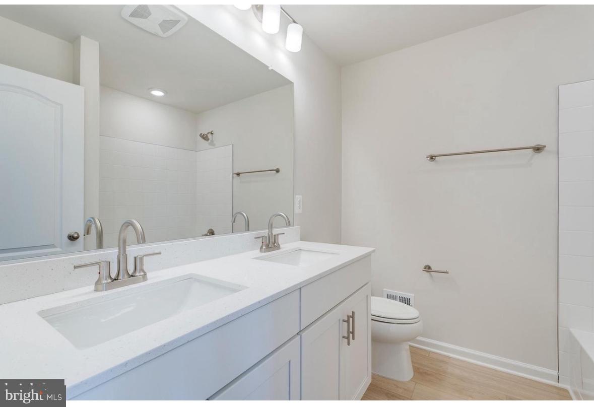 10810 MERIDIAN HILL WAY