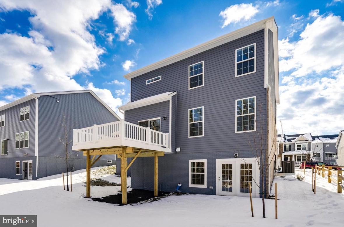 10810 MERIDIAN HILL WAY