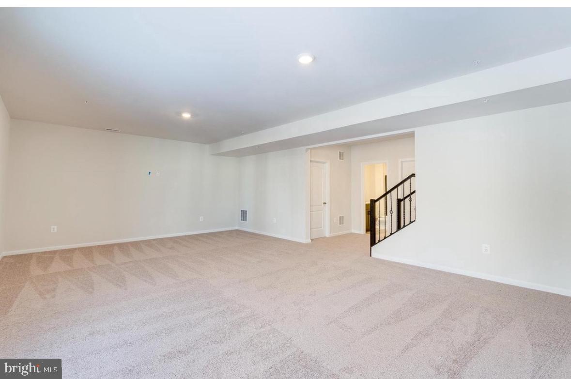 10810 MERIDIAN HILL WAY