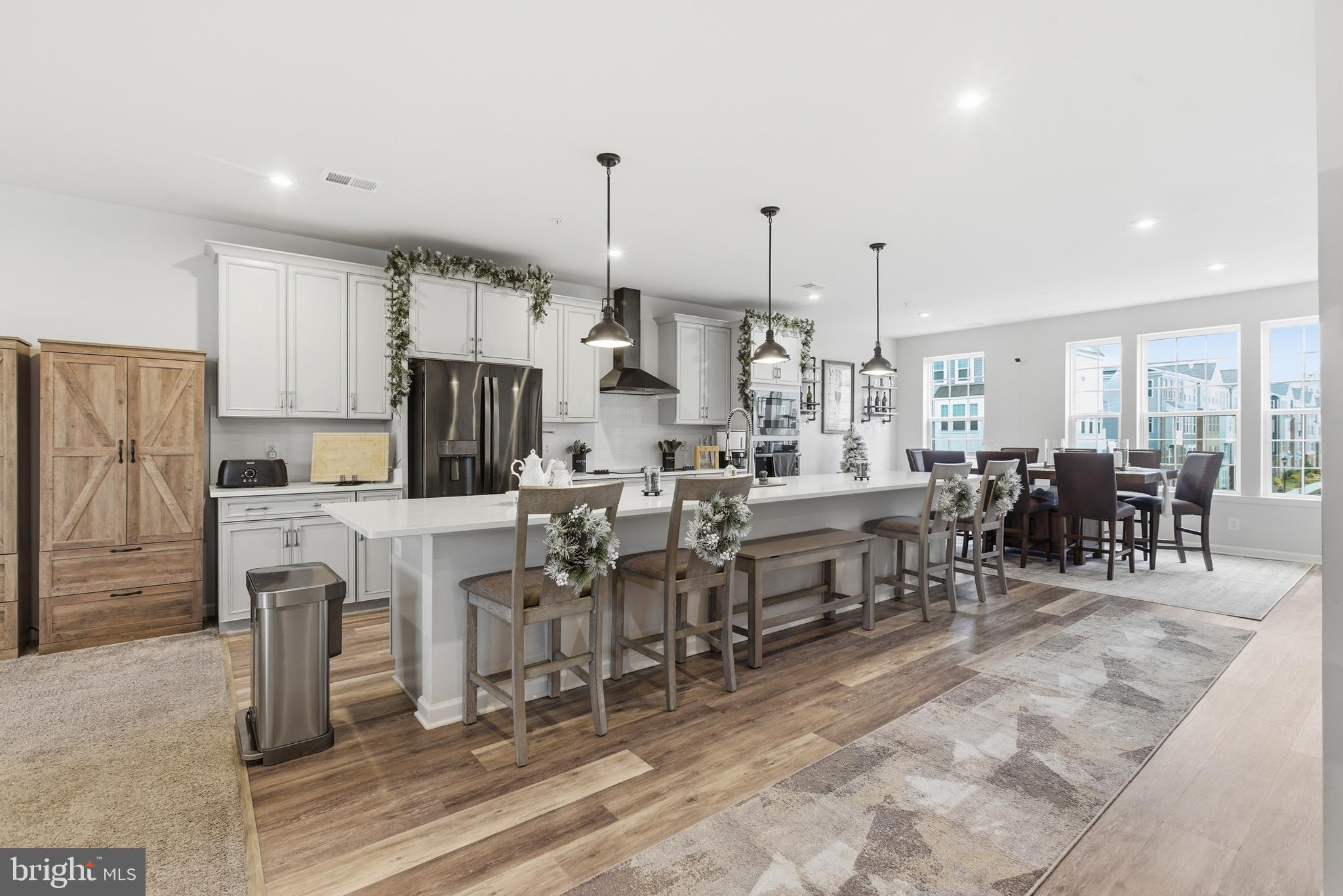 10414 JOHN GLENN STREET