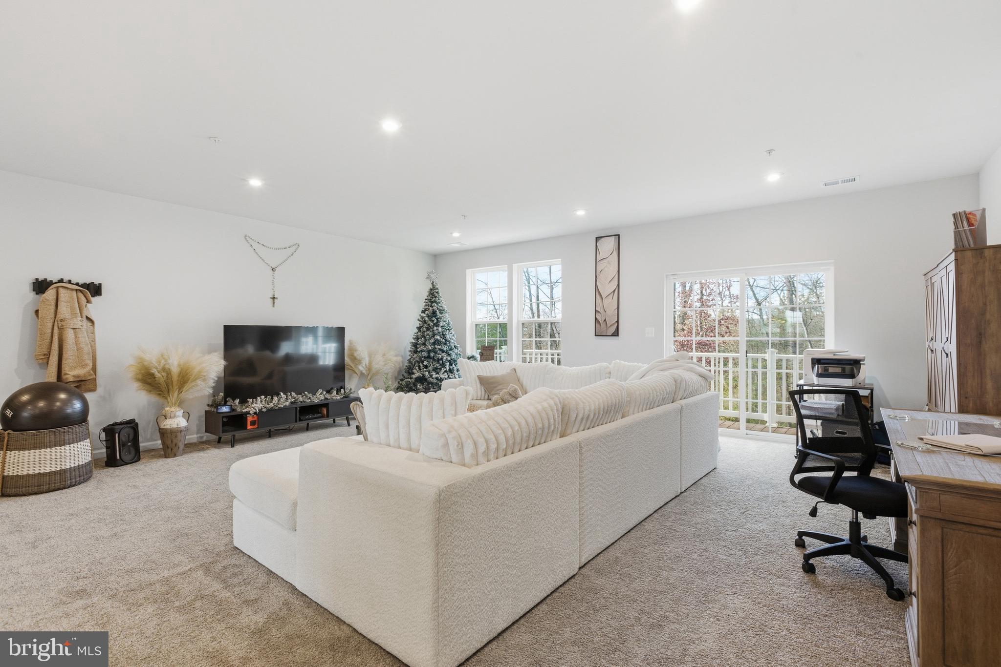 10414 JOHN GLENN STREET